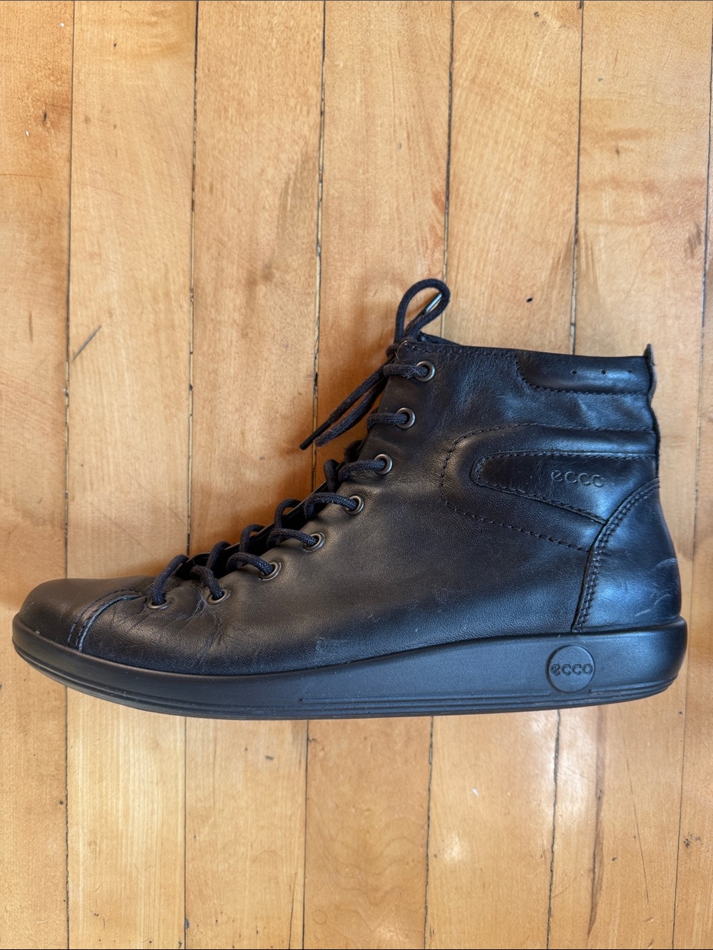 Ecco Black Lace-Up Leather High Top Shoes